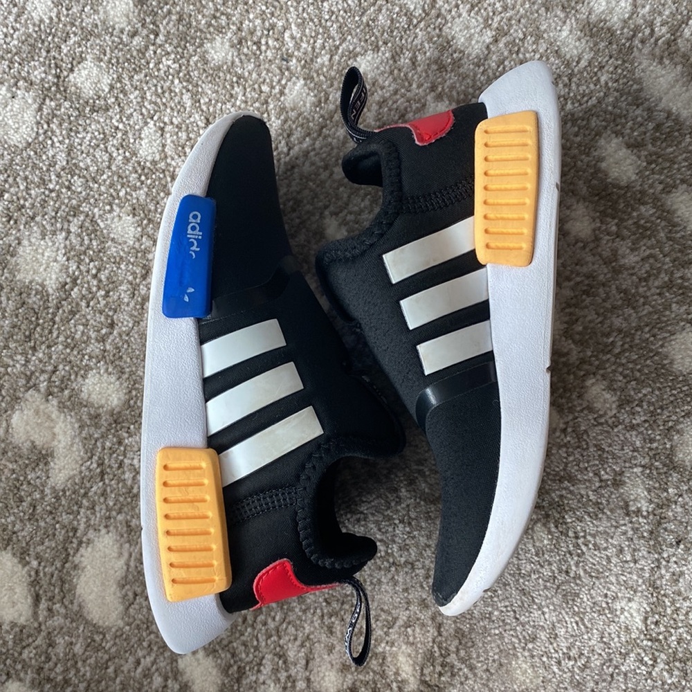 Sz US 12K Adidas slip on athletic shoes